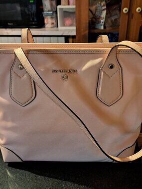Michael Kors shoulder bag